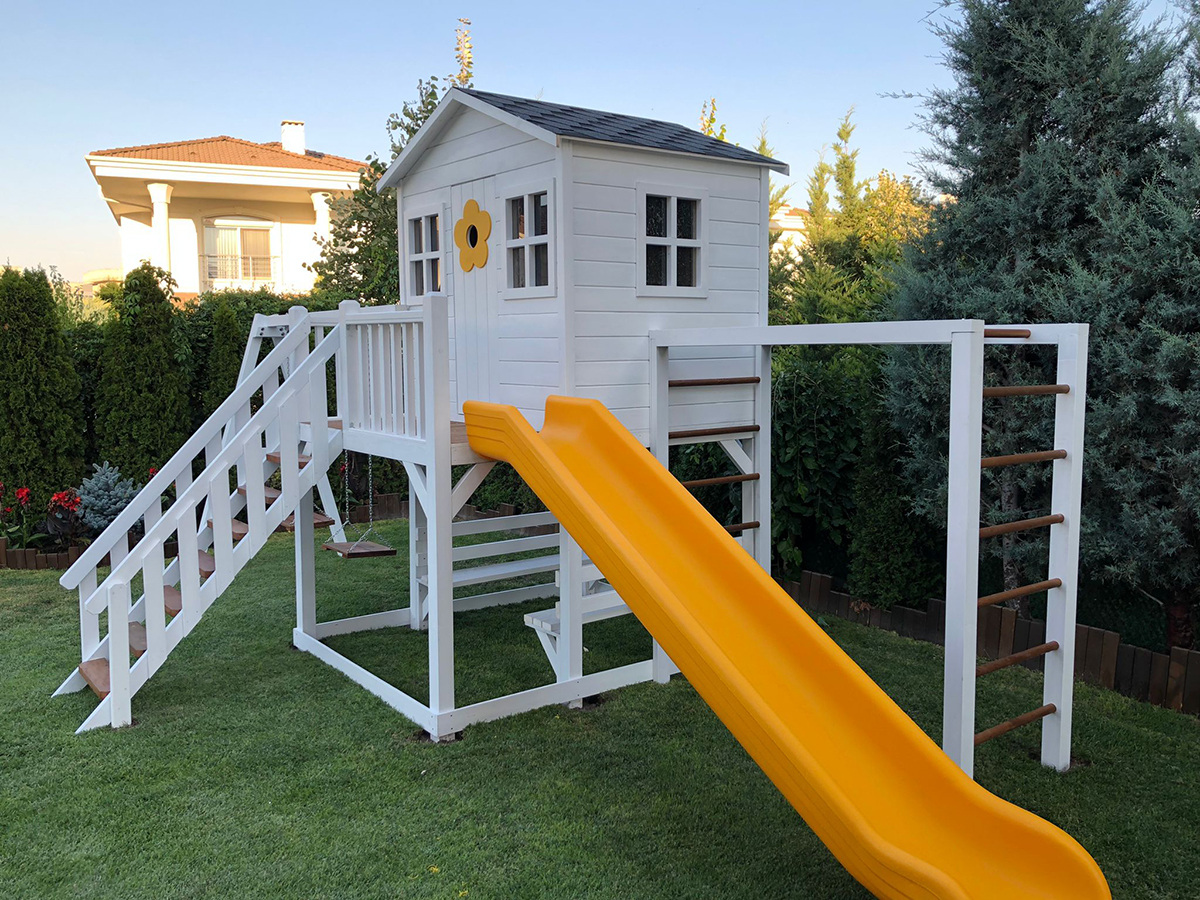 Ahşap çocuk oyun evinde hangi tür ahşap koruyucuları kullanılabilir?