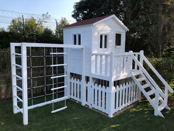 Ahşap Çocuk Oyun Evi hangi yaş grupları için uygundur?